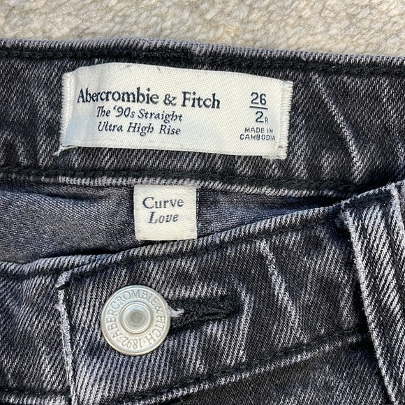 Abercrombie & Fitch 90s Straight Ultra High Rise Jeans Curve Love Black Sz 26 2 - Picture 8 of 12